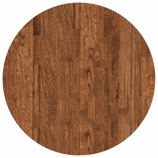 Close-up of the grain pattern on the round oak wood table top