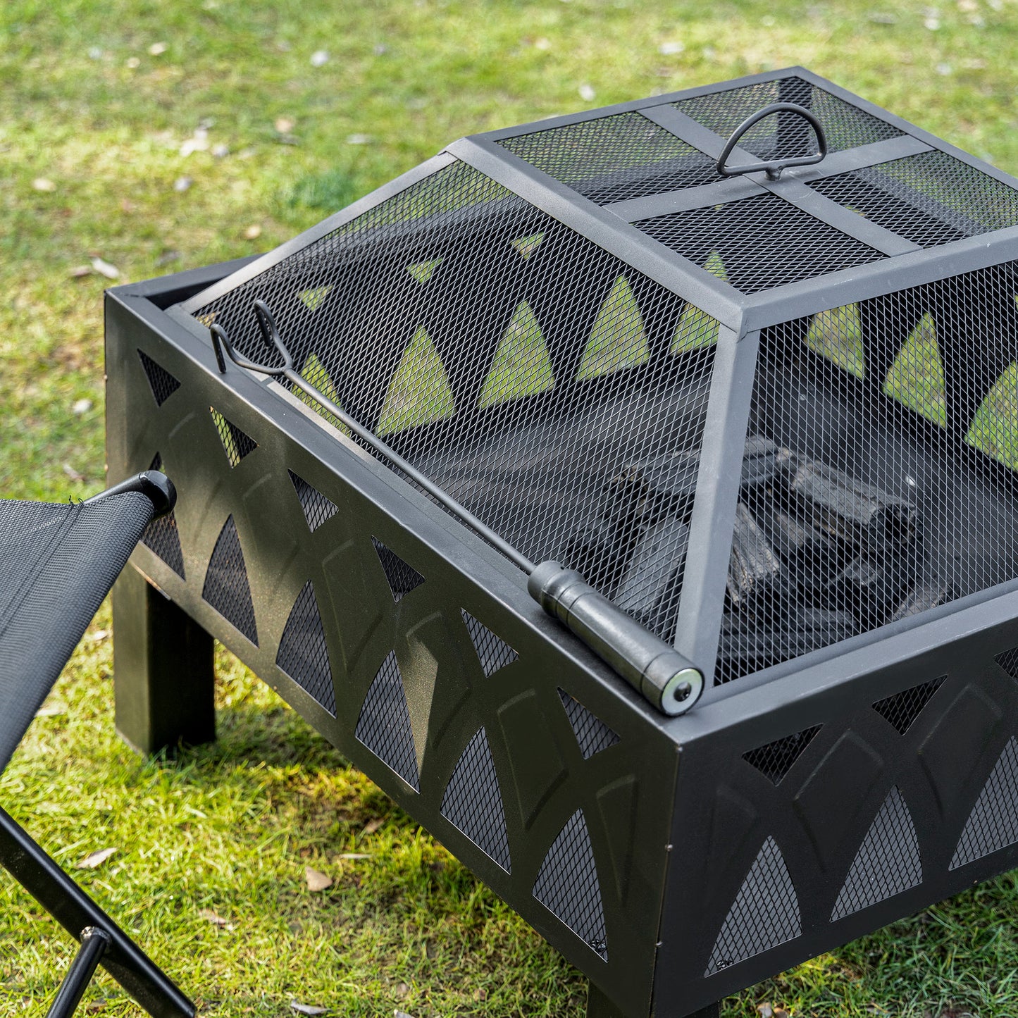 Outsunny 66cm Outdoor Fire Pit with Screen Cover, Wood Burner, Log Burning Firepit Bowl with Poker for Patio, Backyard, Black