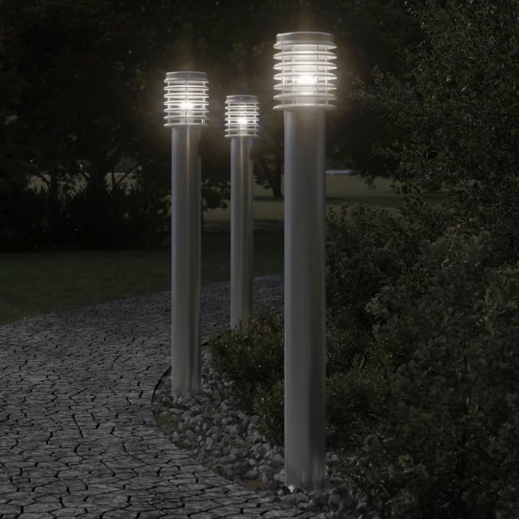 vidaXL Outdoor Floor Lamp with Outlet Silver 110cm Stainless Steel 1
