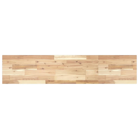 Close up of the acacia wood grain pattern on the table top