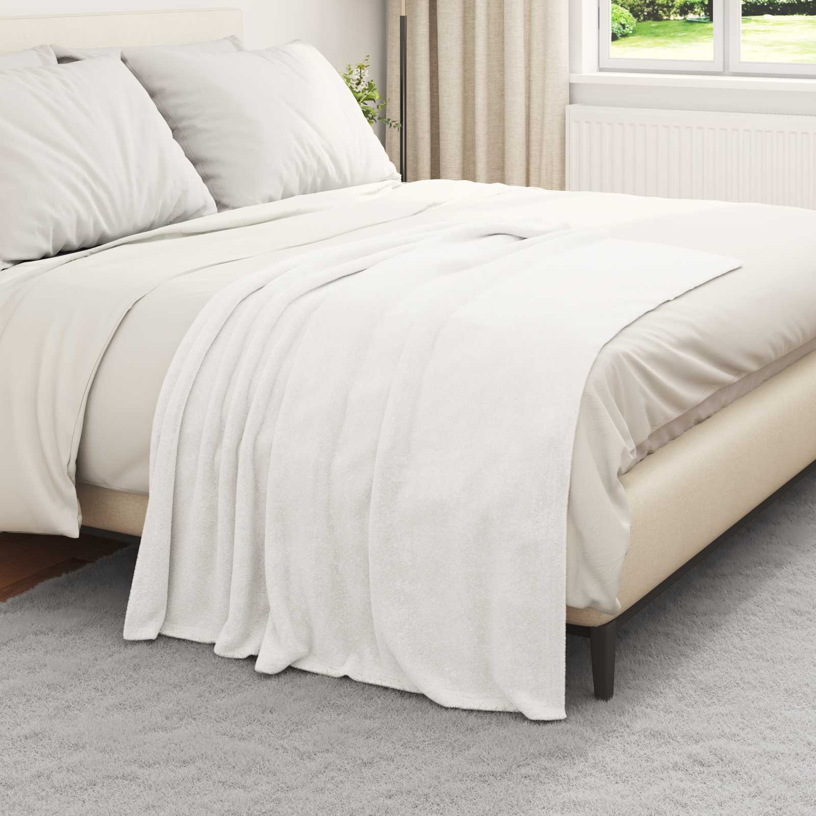 vidaXL Throw Blankets 6 pcs White 130 x 150 cm 3.04 kg Fleece 3