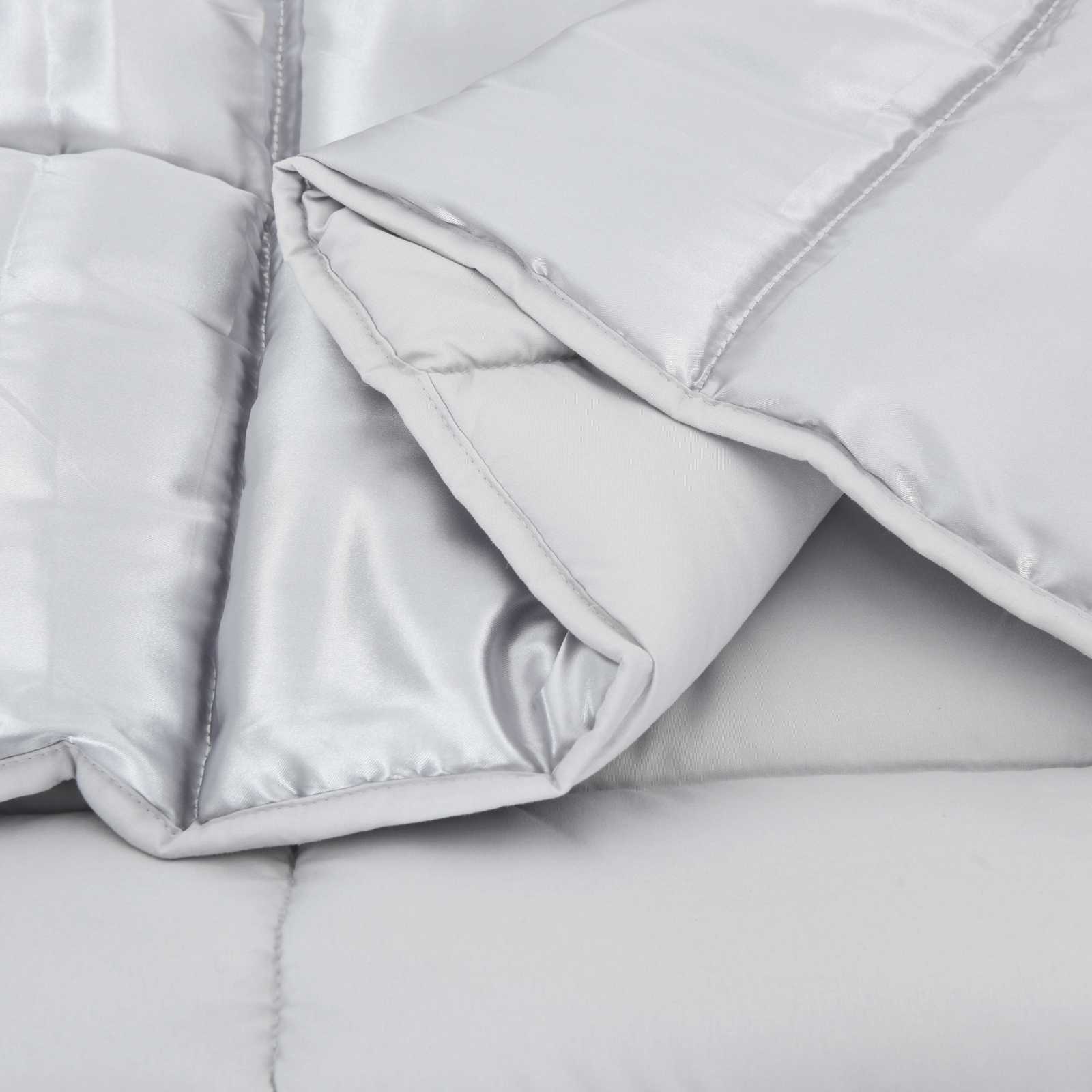 vidaXL Winter Duvet 240 x 260 cm 450 gsm Silver 5