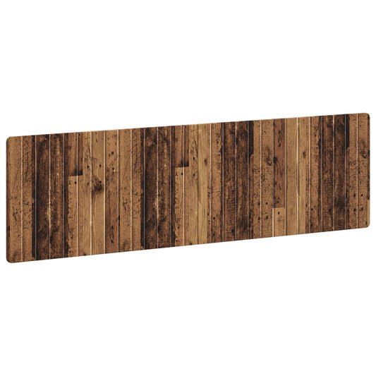 Close-up of the old wood effect on the wall-mounted headboard