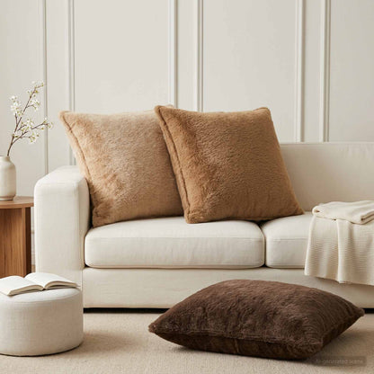 vidaXL Cushion Cover 6 pcs HOUTEN Cream 80 x 80 cm Faux Rabbit Fur 1