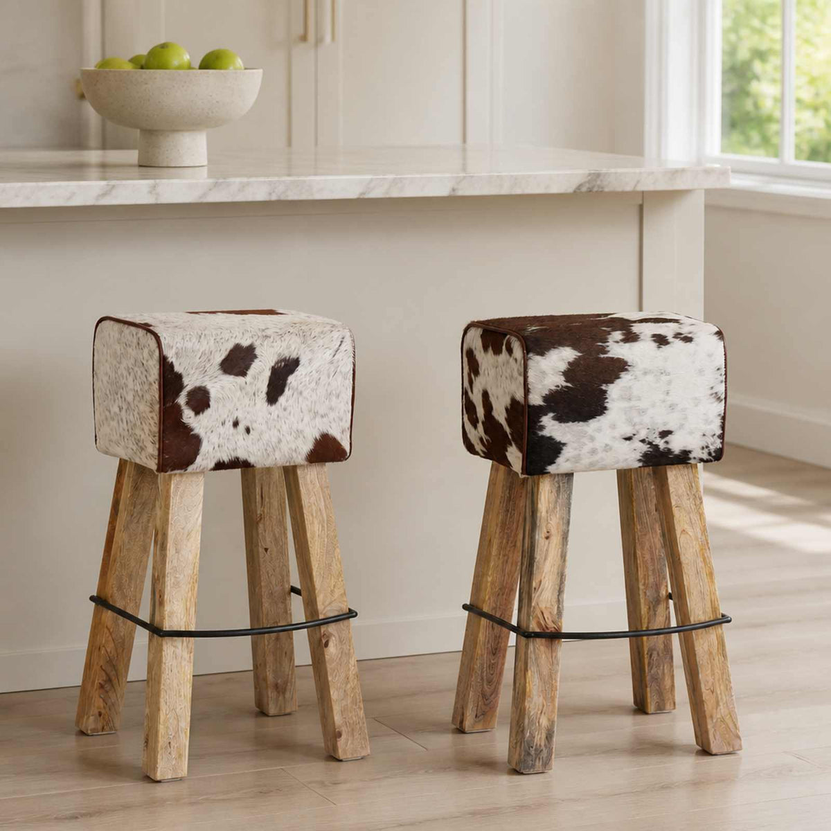 Bar Stool 2 pcs 44 x 33 x 74 cm Real Leather Brown and white
