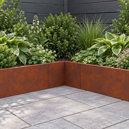 Retaining Wall Steel corner Weathering