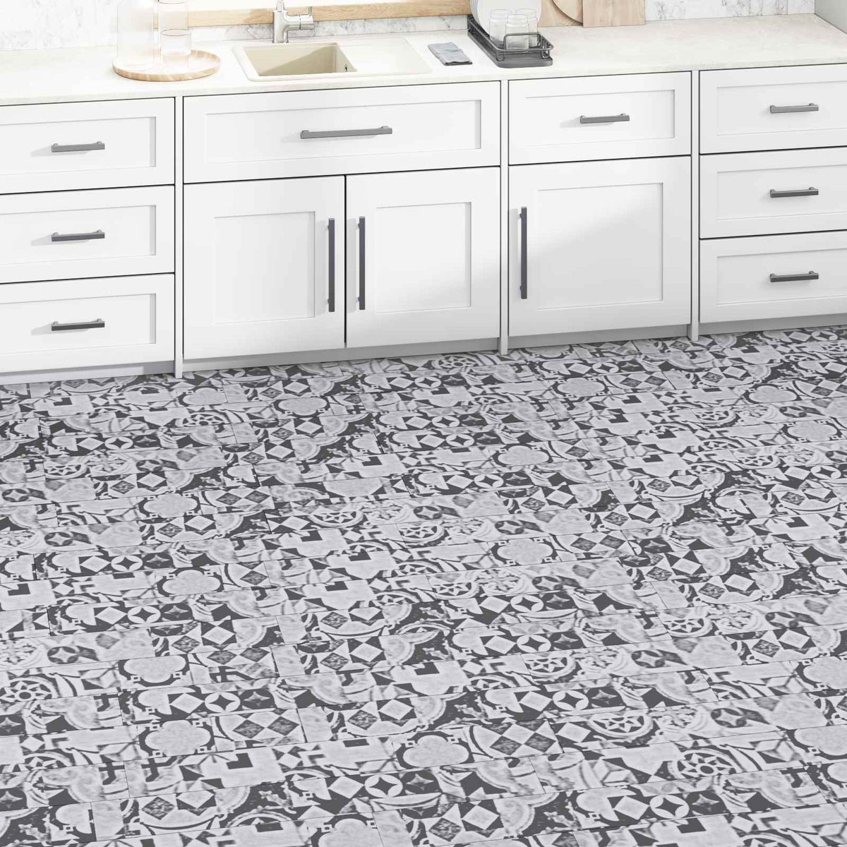 Flooring Planks 36 pcs PVC 5.02 m² Black and white–Striped wood Grey pattern