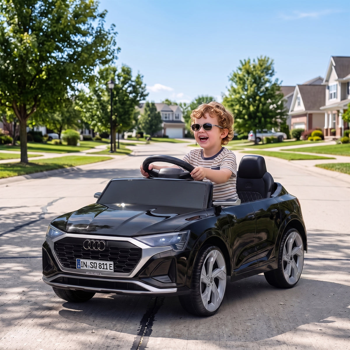 AIYAPLAY Sportback Licensed Ride on Car in Black