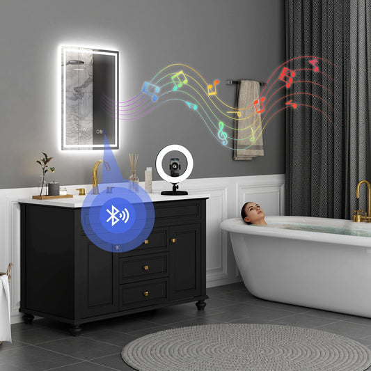 مرآة حمام بإضاءة LED وميزة مقاومة للضباب مقاس 50 × 70 سم من HOMCOM، مع بلوتوث وساعة - باللون الفضي