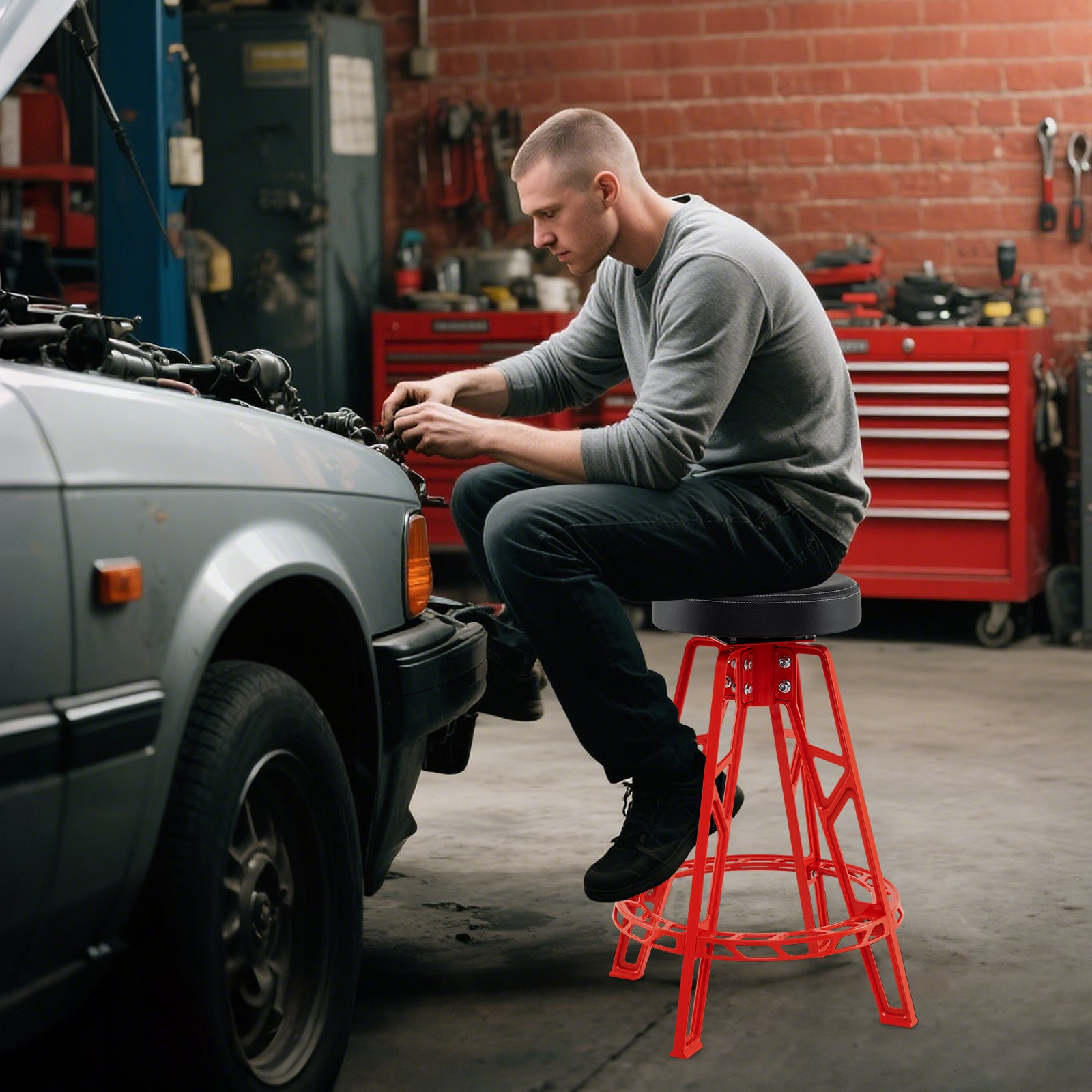 Garage Chair with Round Padded Seat and Heavy Duty Aluminum Frame-Red