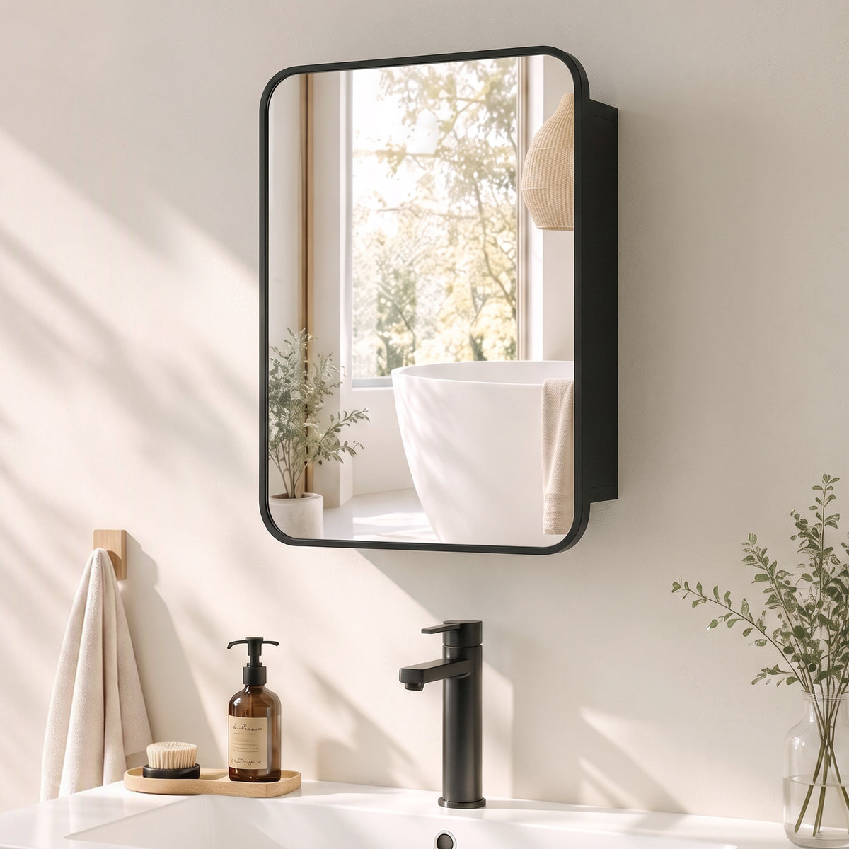 HOMCOM Bathroom Medicine Mirror Cabinet in Black