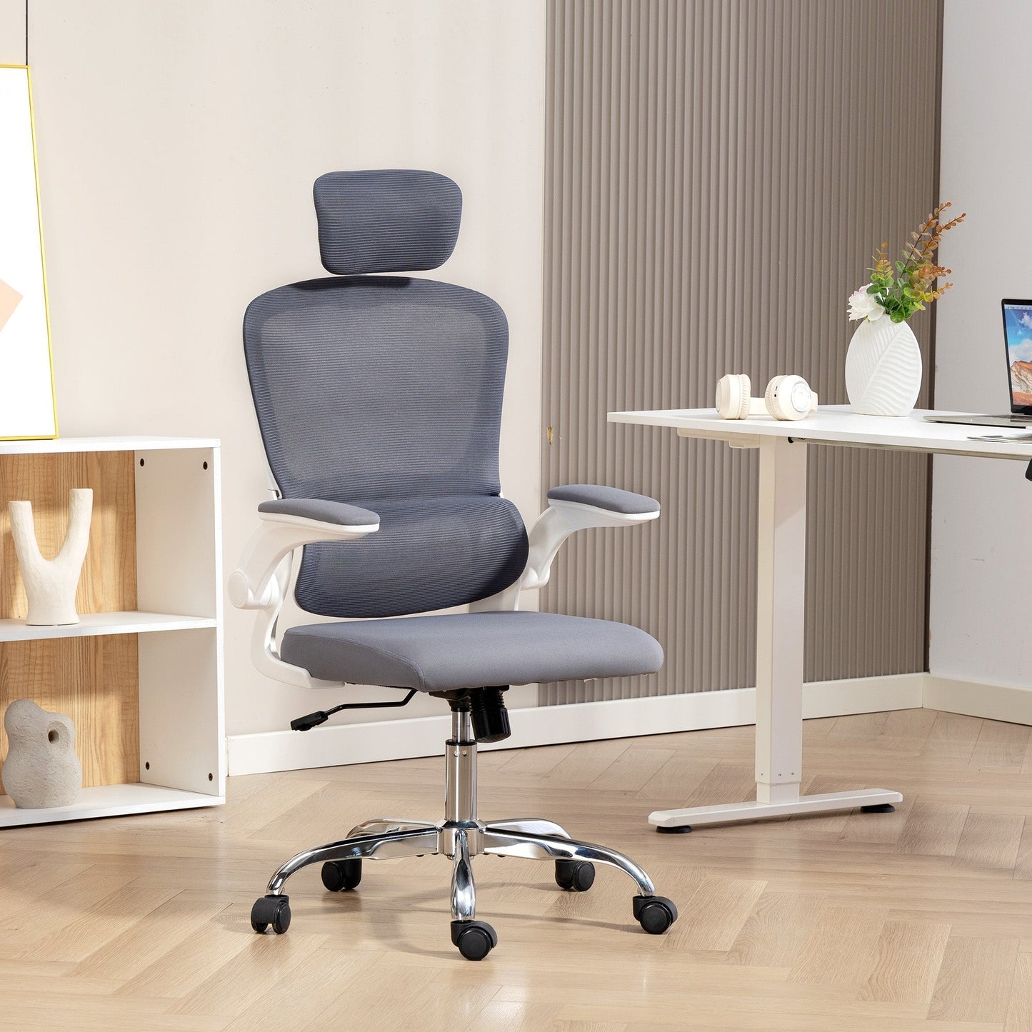 HOMCOM Mesh Back Office Chair, with Lumbar Support - Charcoal Grey