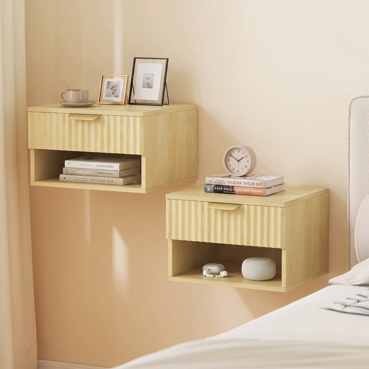 HOMCOM Floating Nightstands Set of 2 in Oak