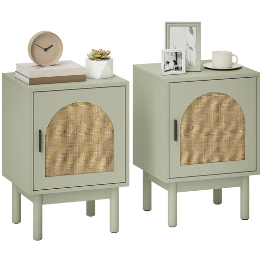 HOMCOM Set of 2 Rattan Bedside Tables, Boho Nightstands with Solid Wood Legs and Storage Cabinet for Living Room, Bedroom, Accent End Side Table, Light Green