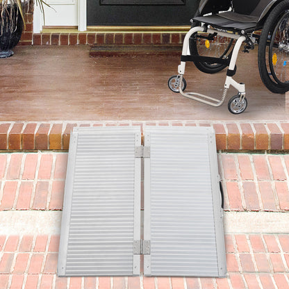 HOMCOM 3ft Folding Aluminum Wheelchair Ramp Scooter in Silver