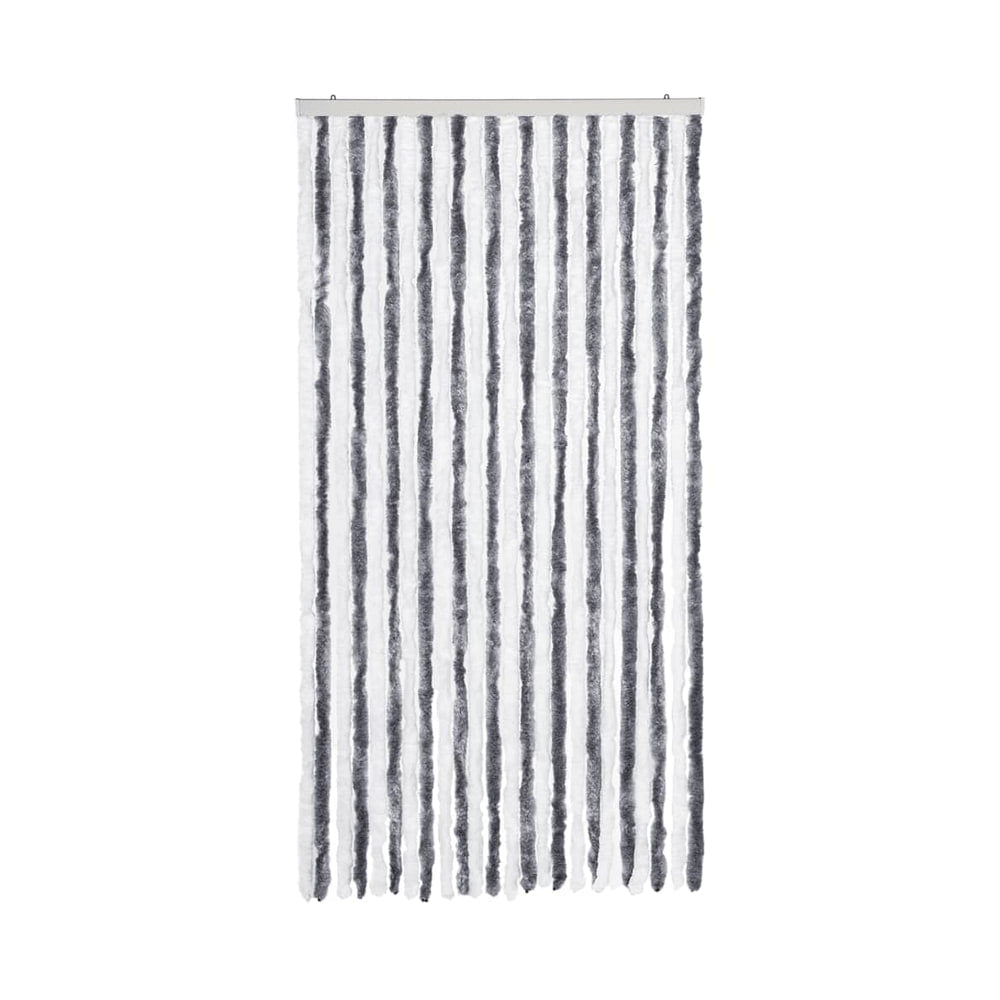 The fly curtain shows vertical grey and white strands hanging down