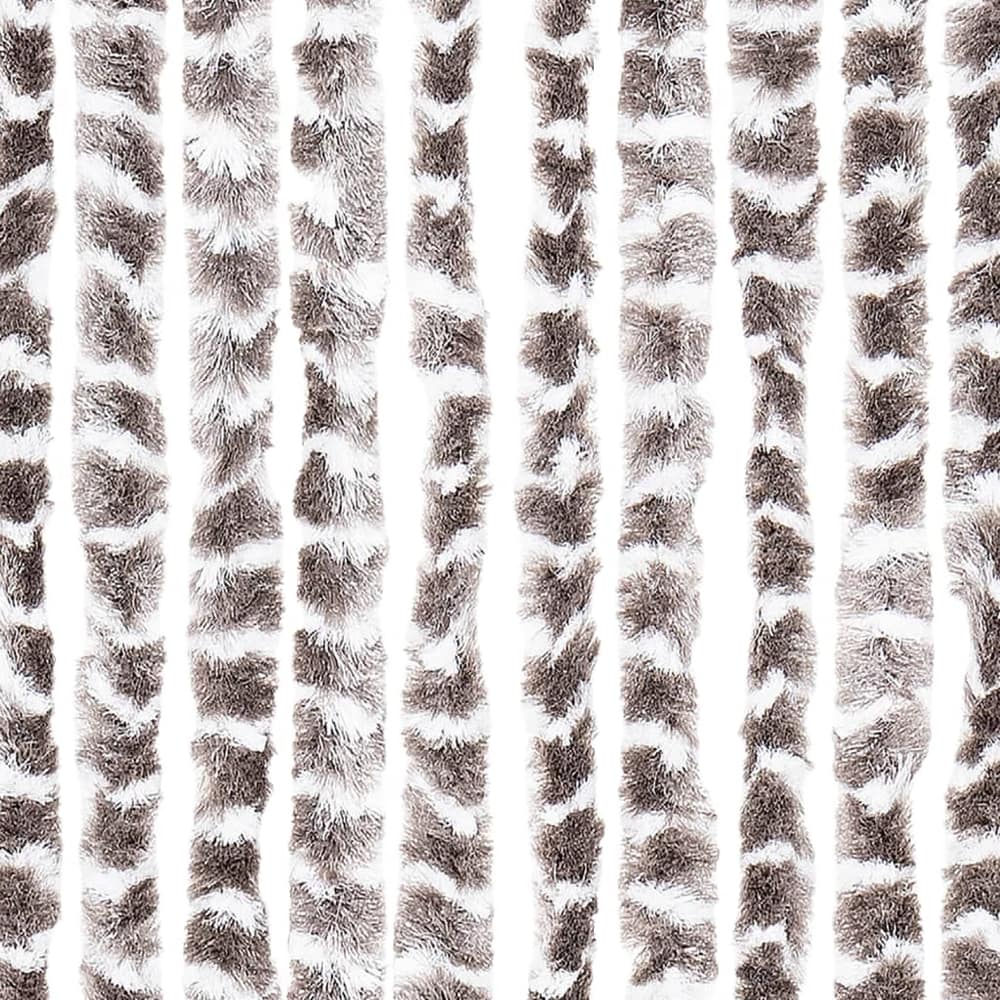close up of the taupe and white chenille strands of the fly curtain