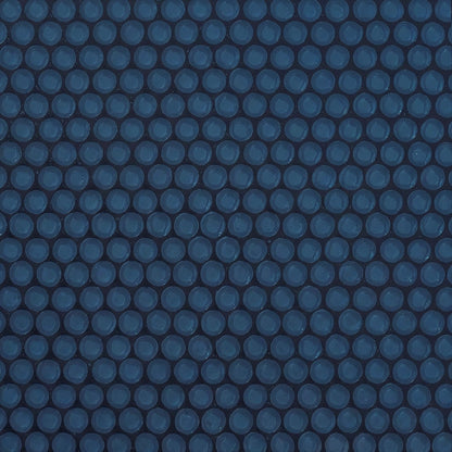 Close-up of the bubble pattern on the solar pool cover
