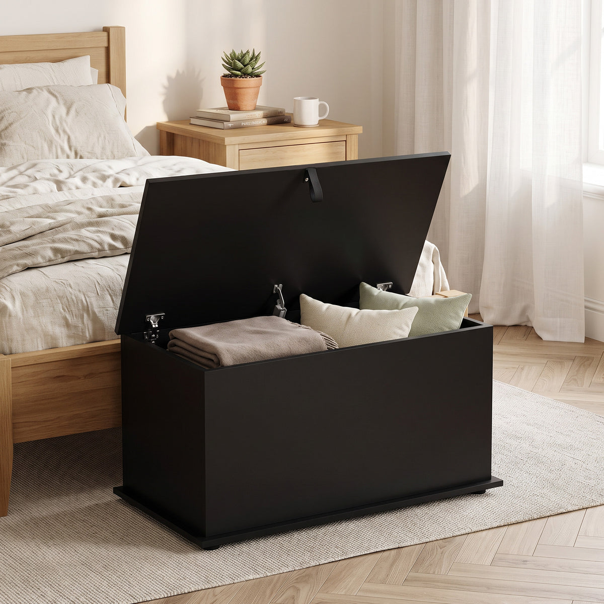 HOMCOM Storage Chest in Black